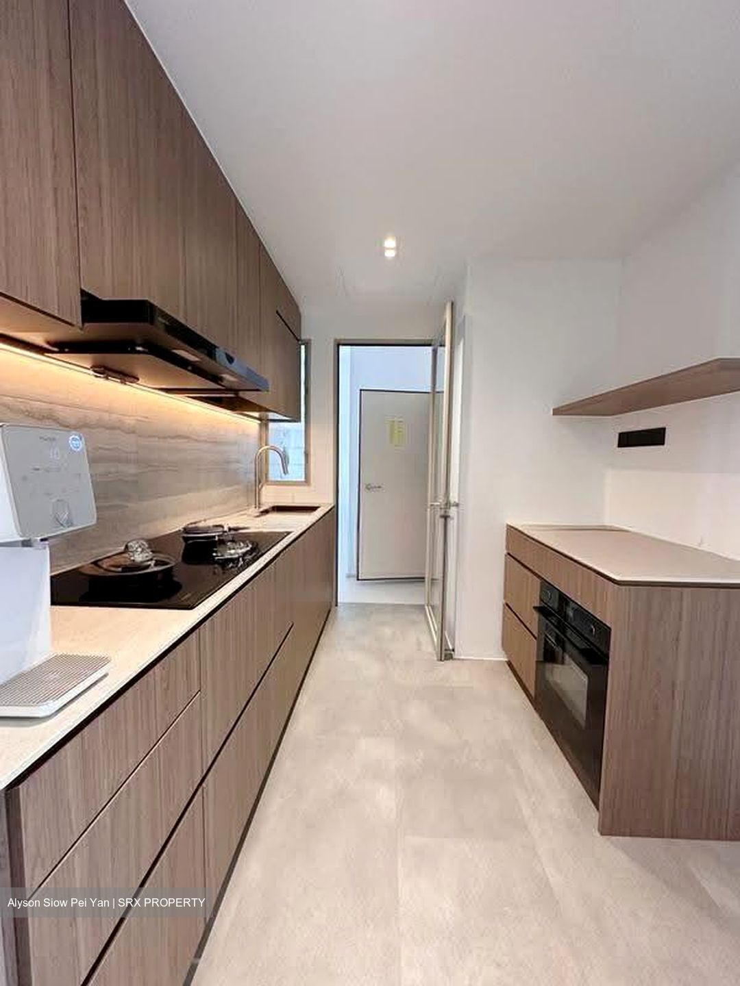 RiverEdge (D15), Condominium #620980351